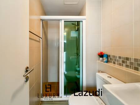 500 метров до пляжа / Круглосуточная охрана / Рядом много ресторанов и магазинов