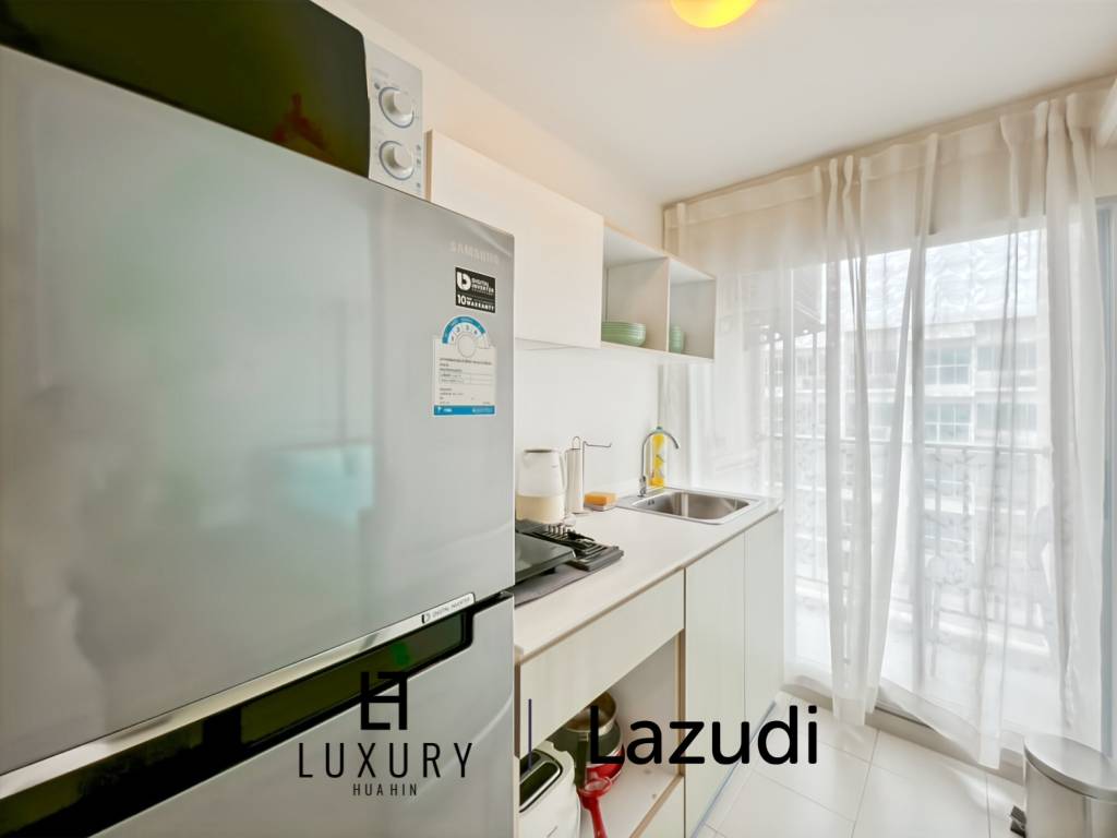 500 метров до пляжа / Круглосуточная охрана / Рядом много ресторанов и магазинов