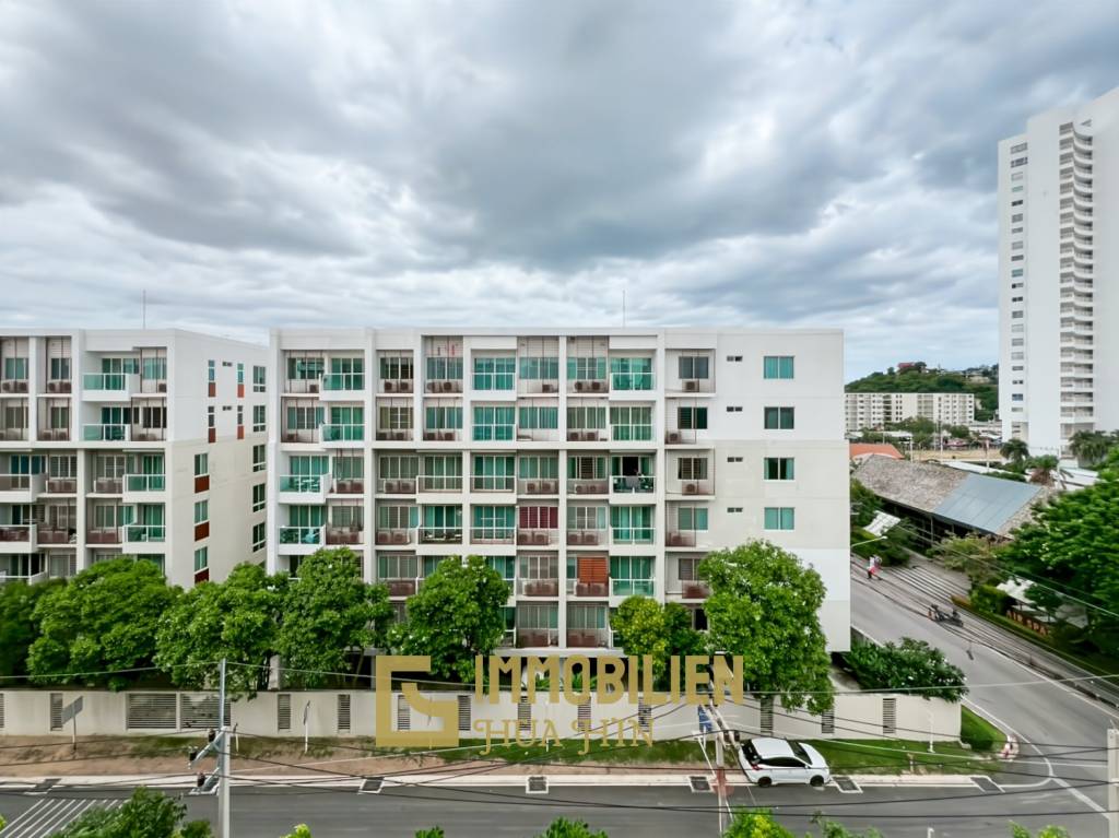 500 Meter zum Strand / 24 Stunden Sicherheitsdienst / Viele Restaurants + Einkaufsmöglichkeiten in der Nähe