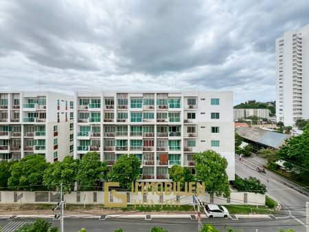 500 Meter zum Strand / 24 Stunden Sicherheitsdienst / Viele Restaurants + Einkaufsmöglichkeiten in der Nähe