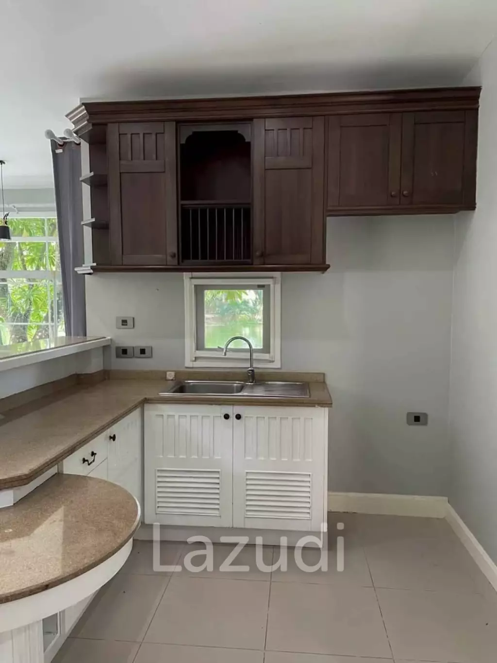 Spacious 3-Bedroom House for Rent at Land & House Park in Chalong