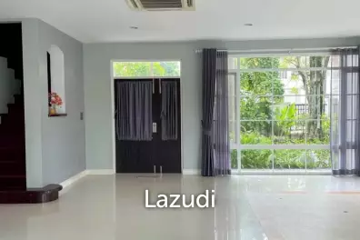 Spacious 3-Bedroom House for Rent at Land & House Park in Chalong