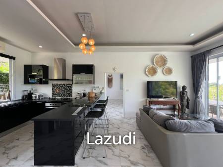 Spacious 5-Bedroom Villa with Mountain Views in Mae Nam Soi 2