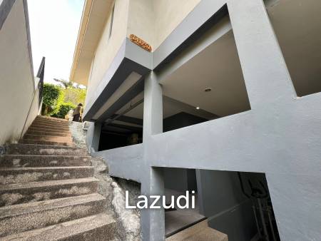 Spacious 5-Bedroom Villa with Mountain Views in Mae Nam Soi 2