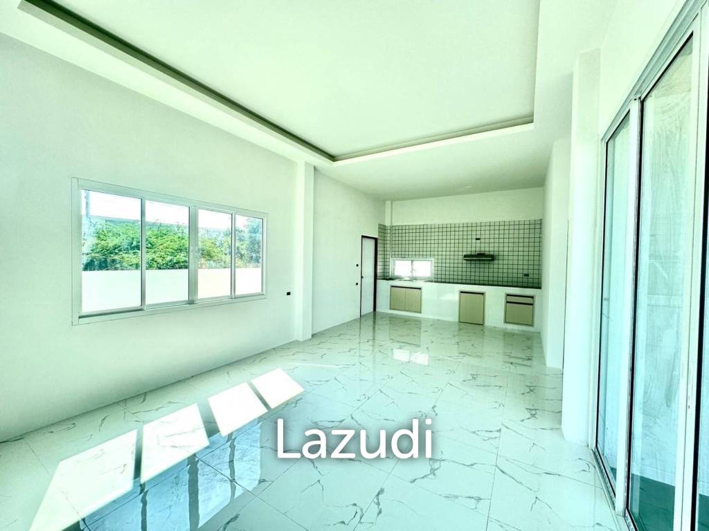 Brand New stand alone 3 bedroom house on Soi 102