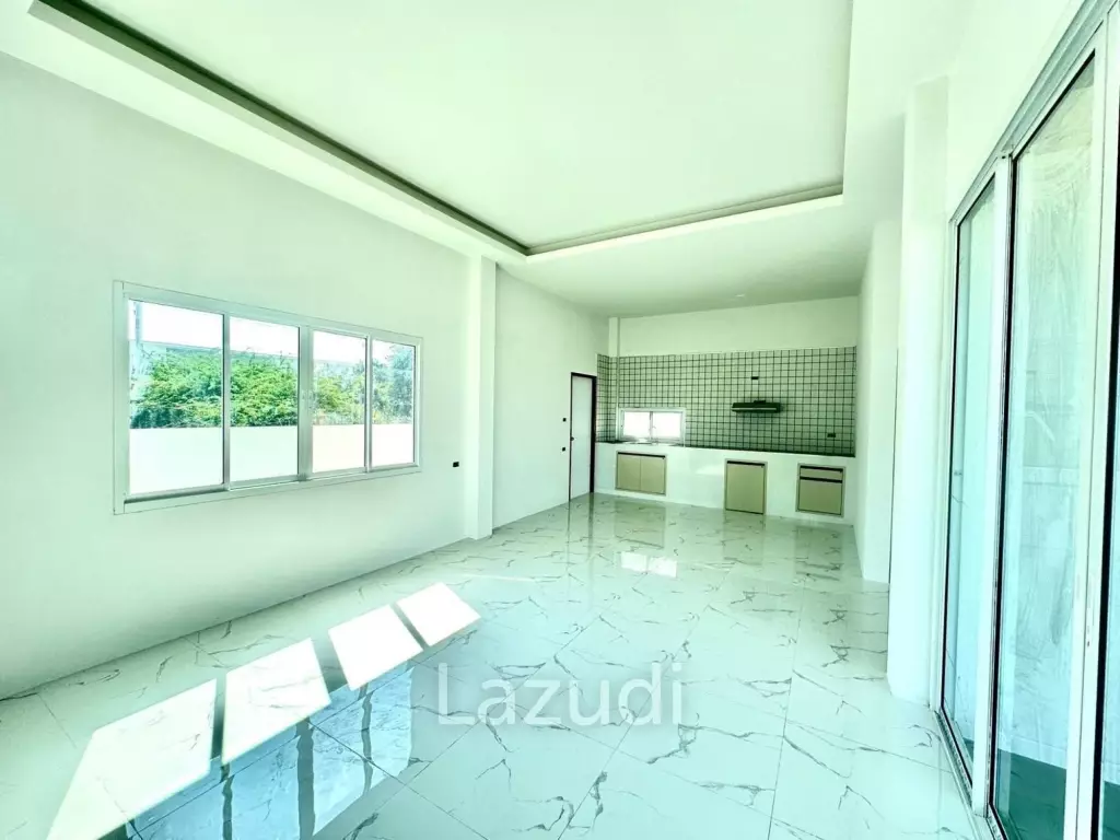 Brand New stand alone 3 bedroom house on Soi 102
