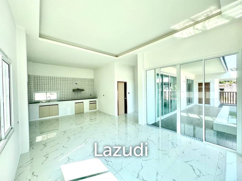 Brand New stand alone 3 bedroom house on Soi 102