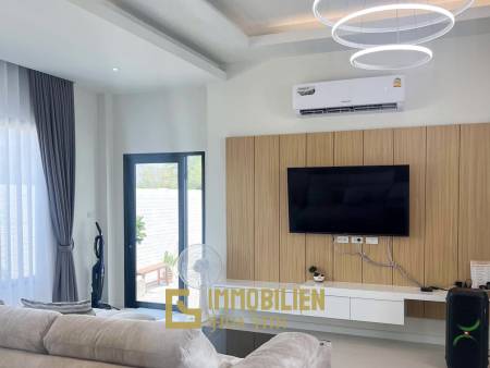 Minimalistische Villa mit 3 Schlafzimmern und Pool in Hua Hin