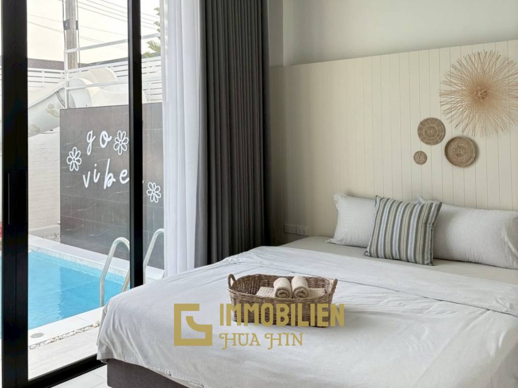 Minimalistische Villa mit 3 Schlafzimmern und Pool in Hua Hin