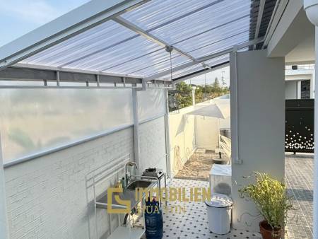 Minimalistische Villa mit 3 Schlafzimmern und Pool in Hua Hin