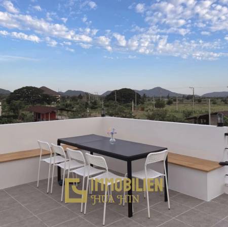 Minimalistische Villa mit 3 Schlafzimmern und Pool in Hua Hin