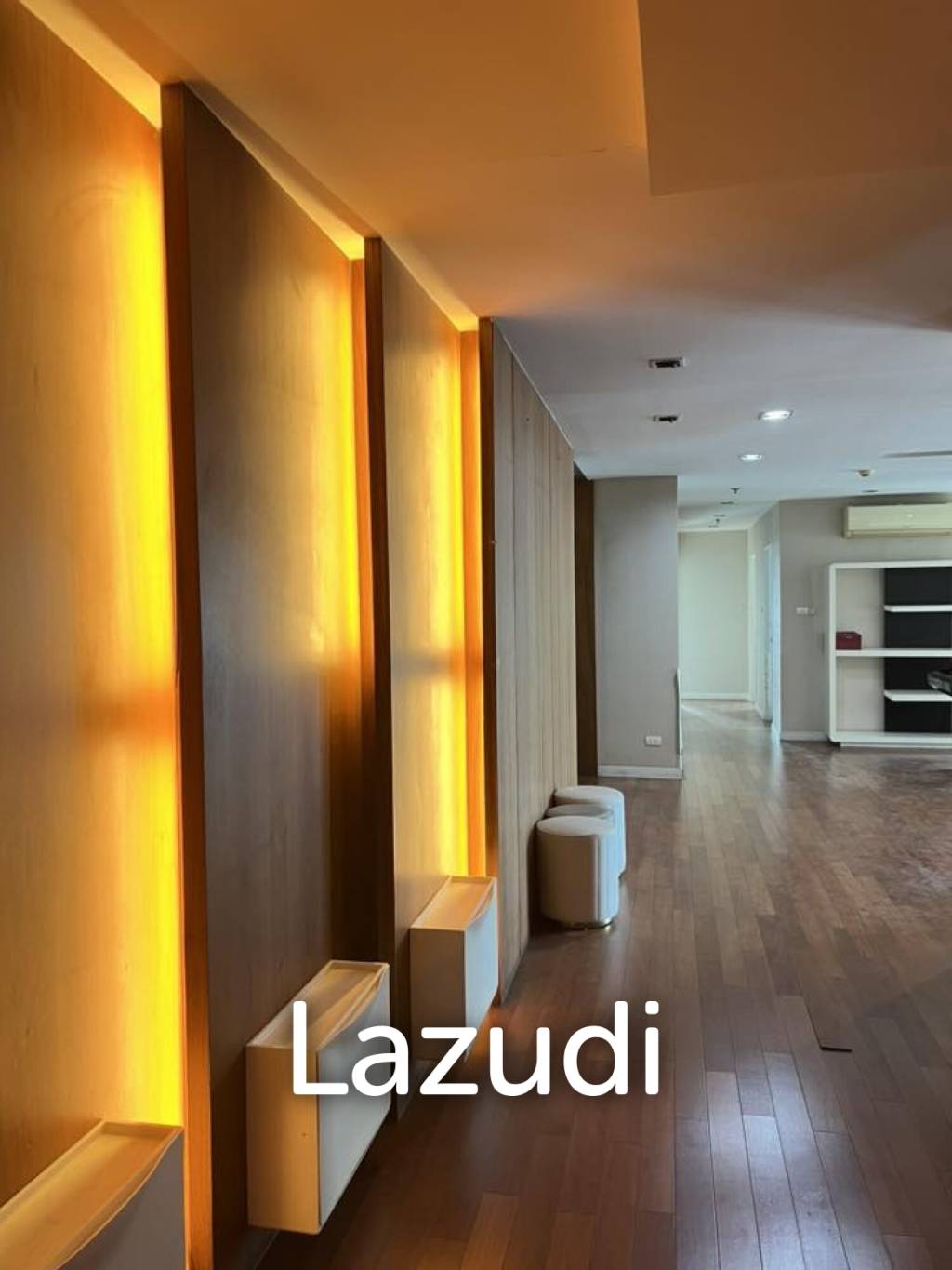 6 Bed 5 Bath 295 SQ.M Belle Grand Rama 9