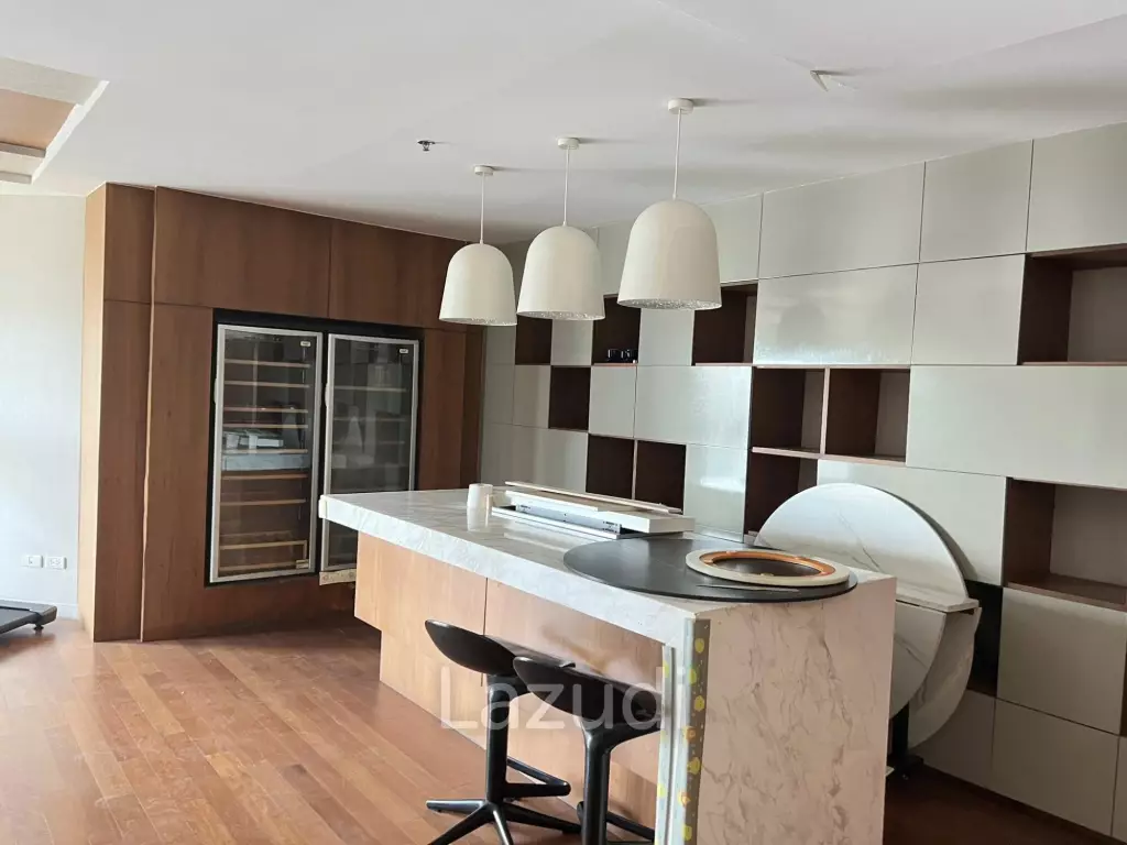 6 Bed 5 Bath 295 SQ.M Belle Grand Rama 9