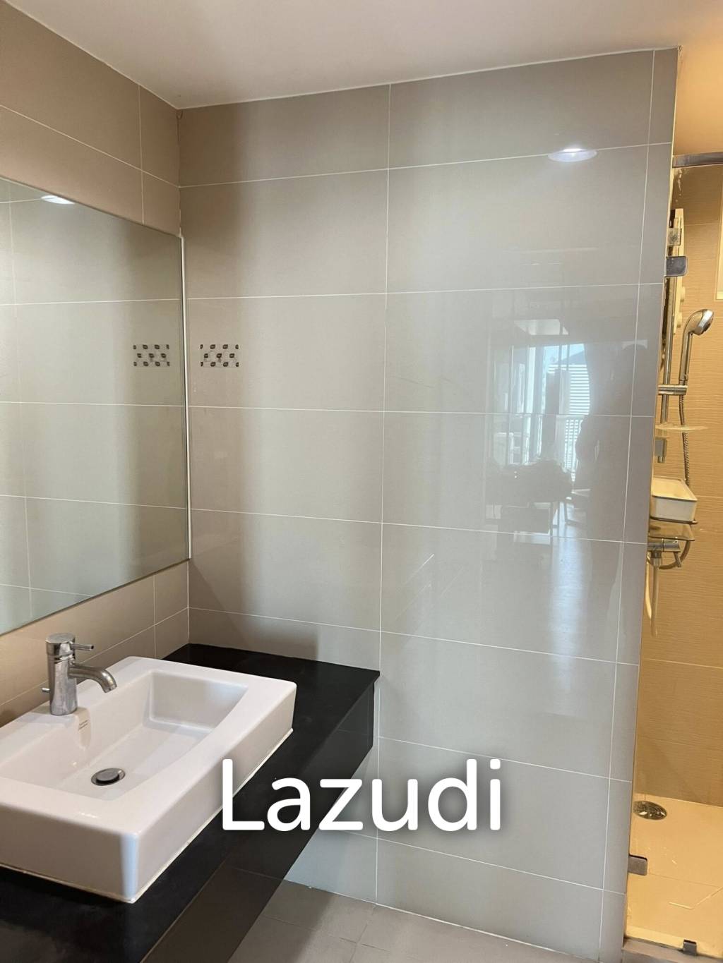 6 Bed 5 Bath 295 SQ.M Belle Grand Rama 9