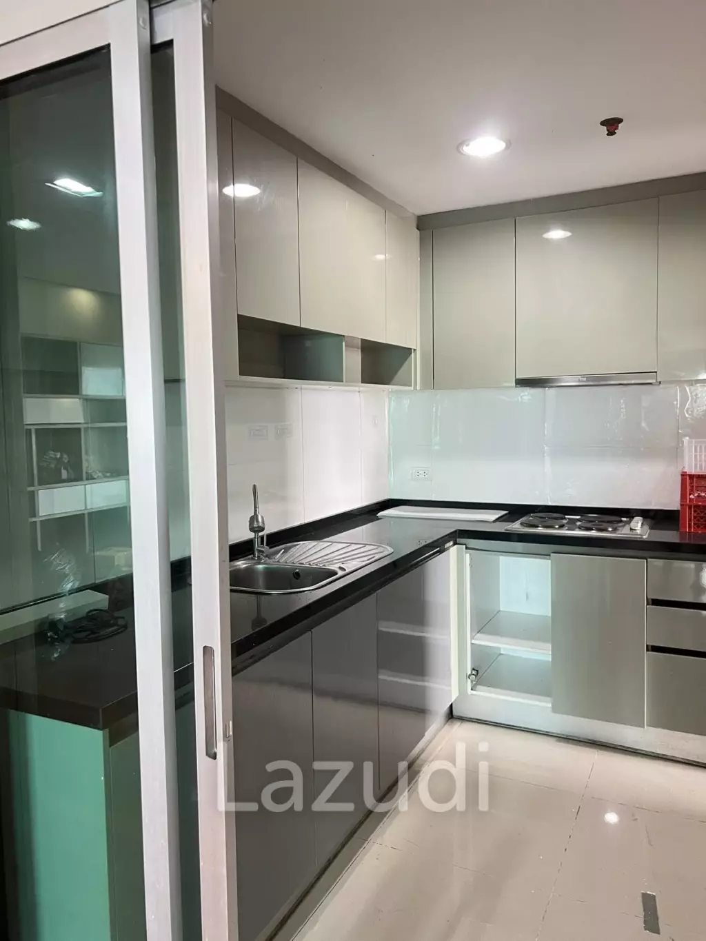 6 Bed 5 Bath 295 SQ.M Belle Grand Rama 9