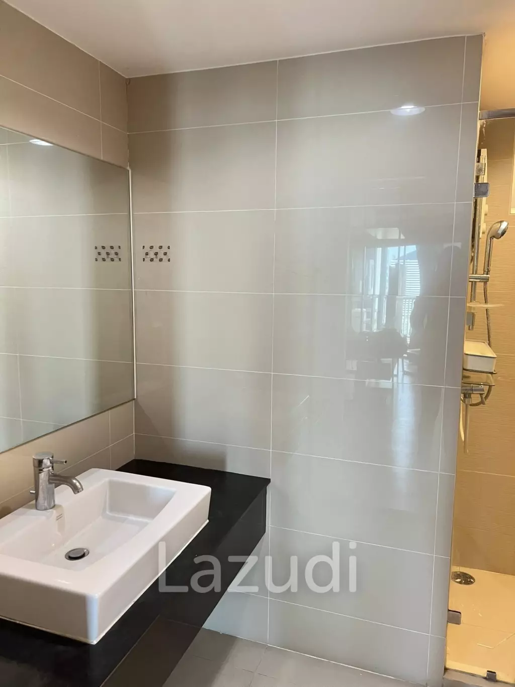 6 Bed 5 Bath 295 SQ.M Belle Grand Rama 9