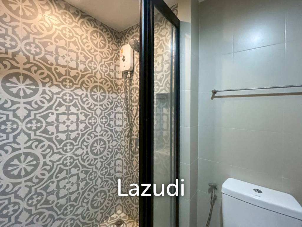 La Habana Hua Hin: 8 floor, bright condo for sale