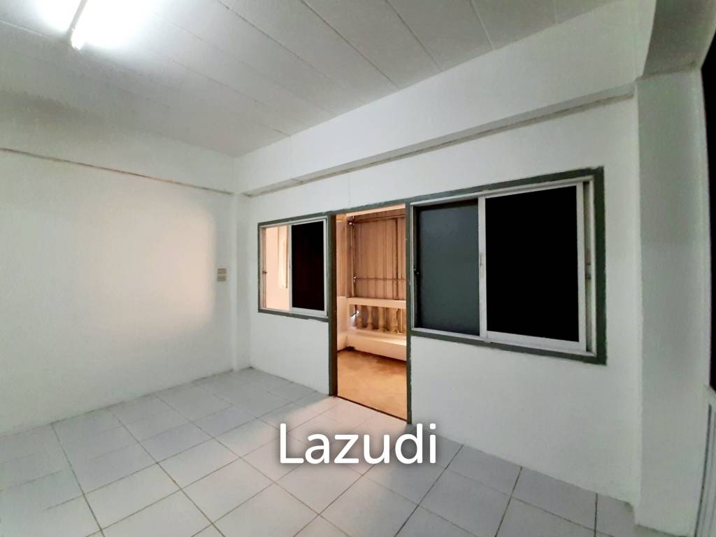 2 Commercial Buildings for Sale for Investment in Nang Lae