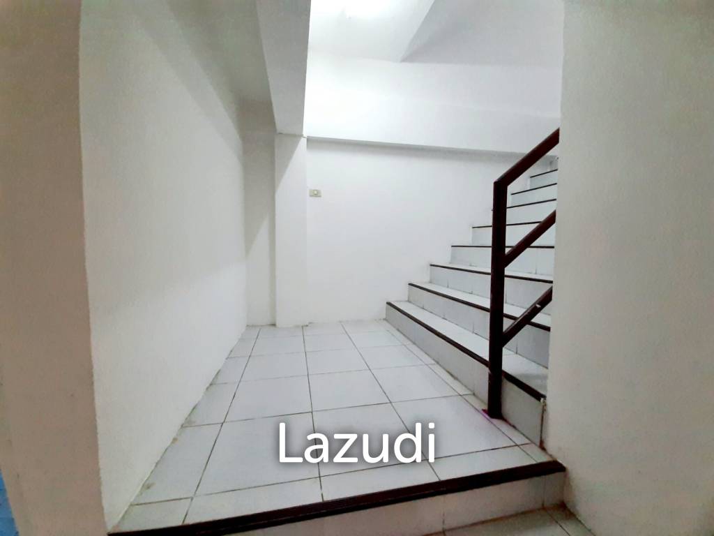 2 Commercial Buildings for Sale for Investment in Nang Lae