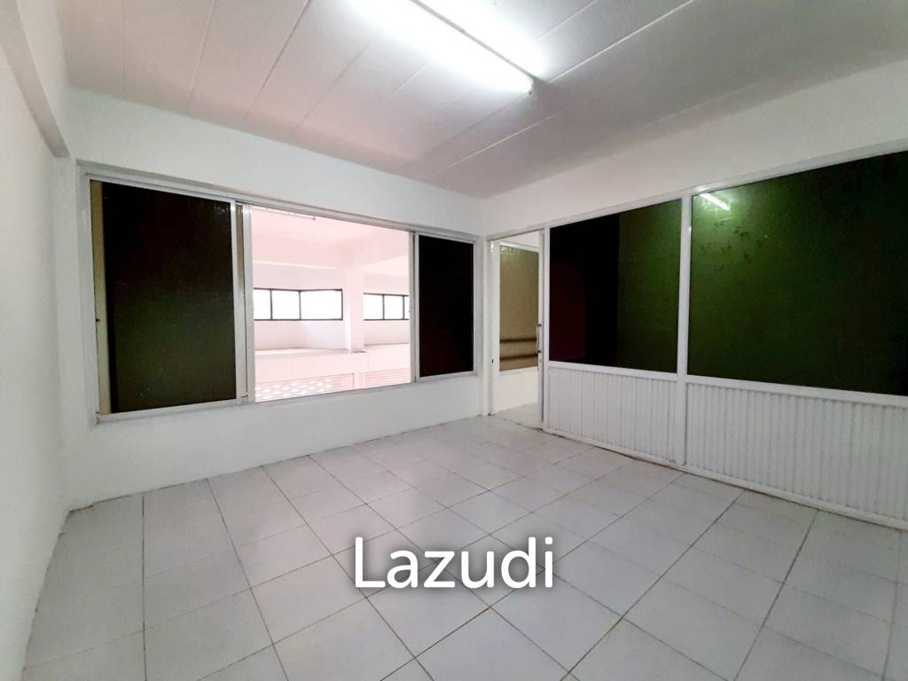 2 Commercial Buildings for Sale for Investment in Nang Lae