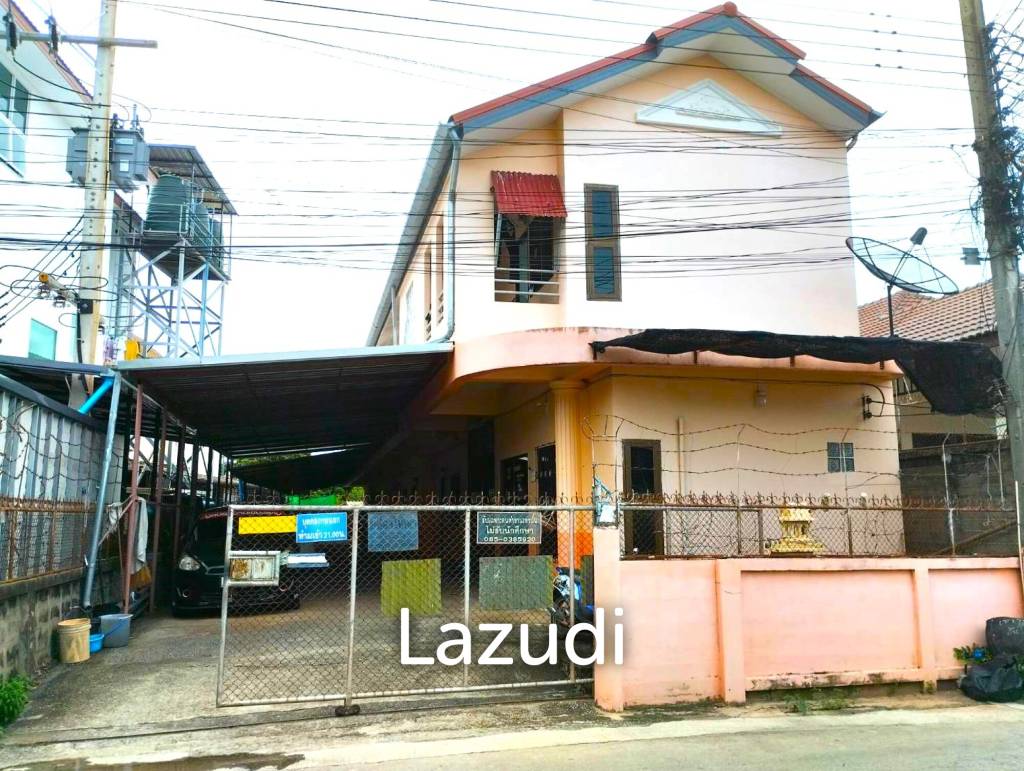 16 Rooms Dormitory for sale in Chiang Rai city.