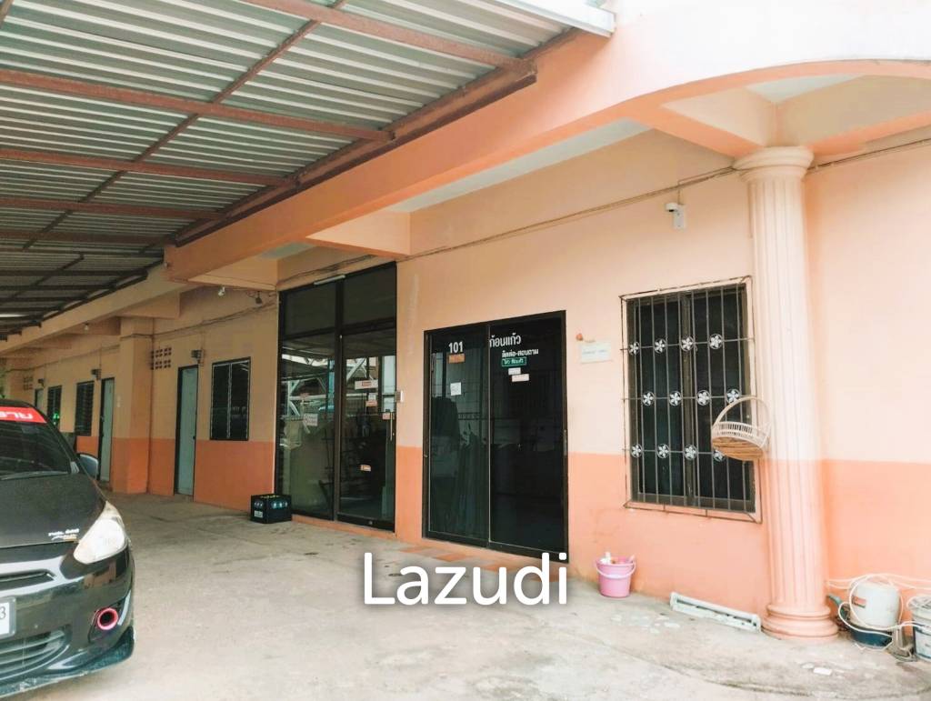 ขายหอพัก 16 ห้องในเมืองเชียงรายใกล้กับสถานศึกษาและย่านธุรกิจ