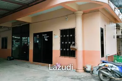 ขายหอพัก 16 ห้องในเมืองเชียงรายใกล้กับสถานศึกษาและย่านธุรกิจ