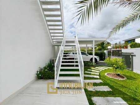 4 Schlafzimmer + 4 Bäder / 184 qm Wohnfläche / Pool