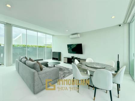 4 Schlafzimmer + 4 Bäder / 184 qm Wohnfläche / Pool