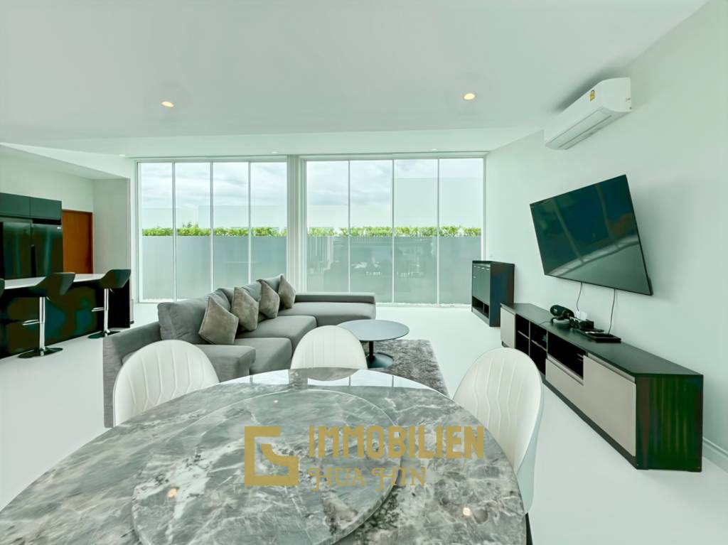 4 Schlafzimmer + 4 Bäder / 184 qm Wohnfläche / Pool