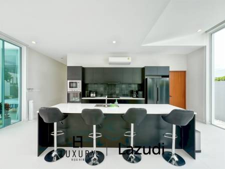 Mountain View 4-Bed Pool Villa in Phu Montra K-Haad Hua Hin