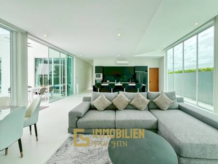 4 Schlafzimmer + 4 Bäder / 184 qm Wohnfläche / Pool