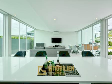 4 Schlafzimmer + 4 Bäder / 184 qm Wohnfläche / Pool