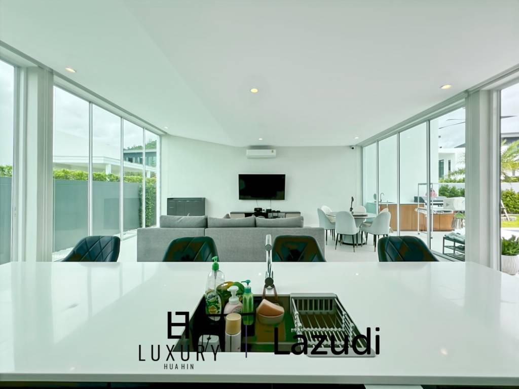 Mountain View 4-Bed Pool Villa in Phu Montra K-Haad Hua Hin