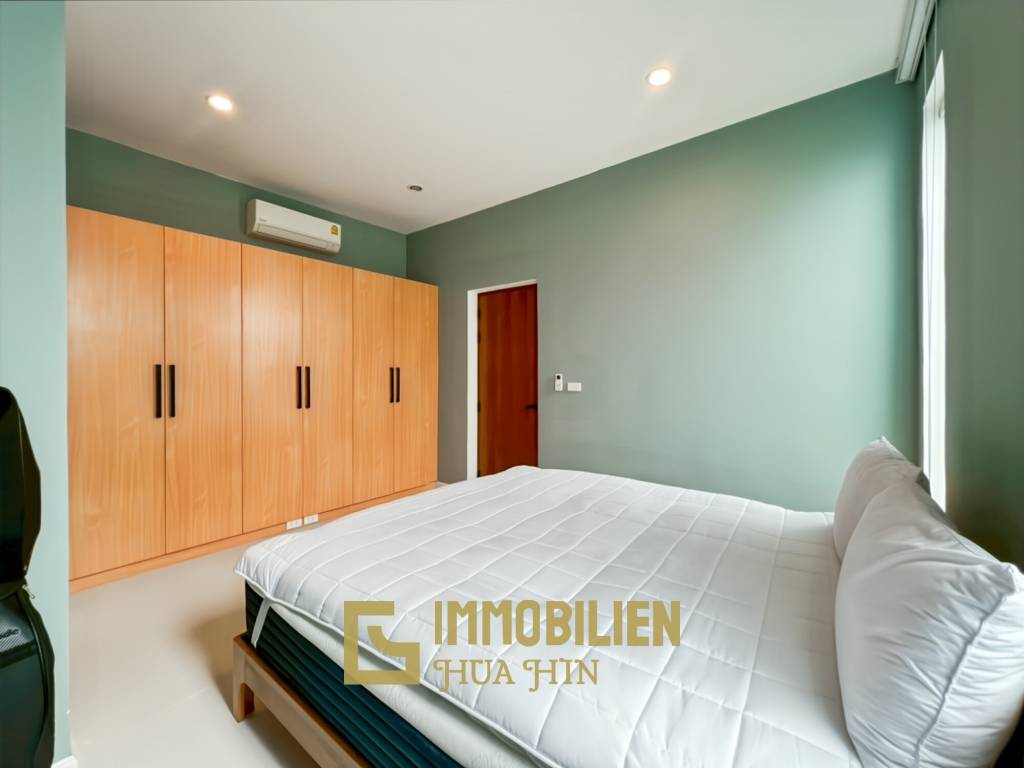 4 Schlafzimmer + 4 Bäder / 184 qm Wohnfläche / Pool