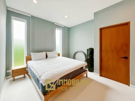 4 Schlafzimmer + 4 Bäder / 184 qm Wohnfläche / Pool