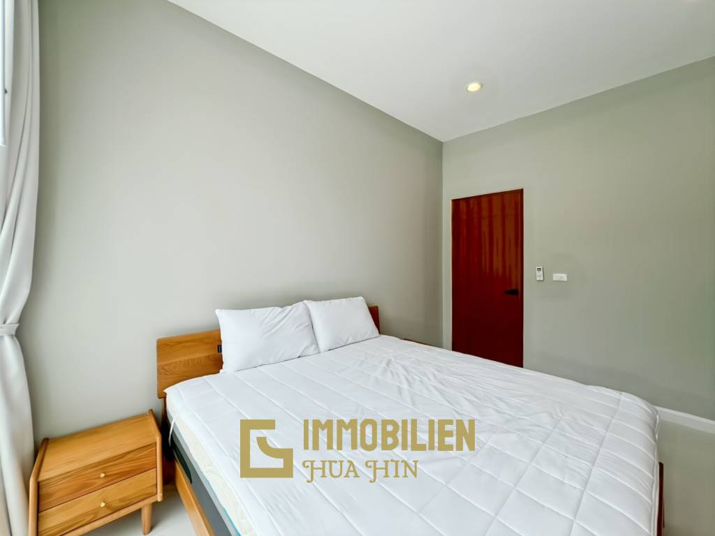 4 Schlafzimmer + 4 Bäder / 184 qm Wohnfläche / Pool