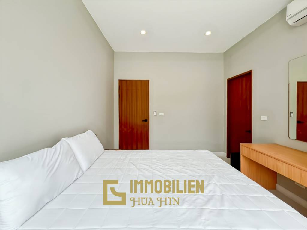 4 Schlafzimmer + 4 Bäder / 184 qm Wohnfläche / Pool