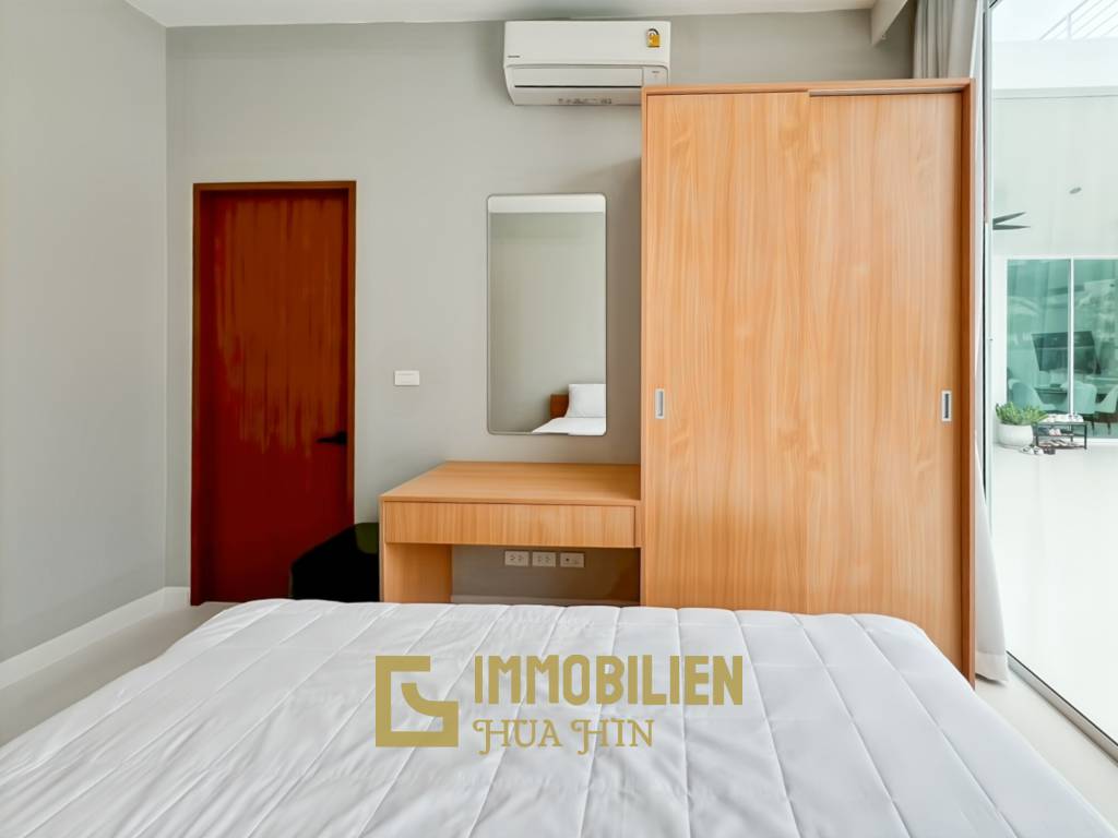 4 Schlafzimmer + 4 Bäder / 184 qm Wohnfläche / Pool