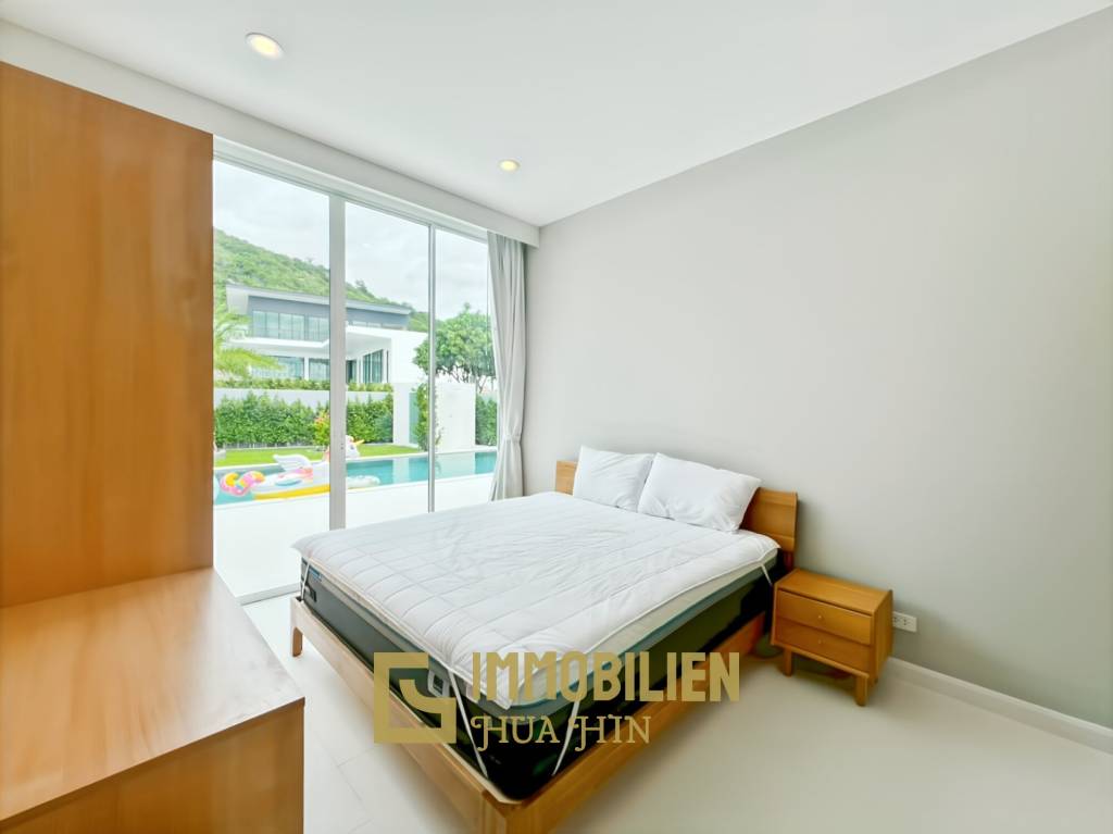 4 Schlafzimmer + 4 Bäder / 184 qm Wohnfläche / Pool