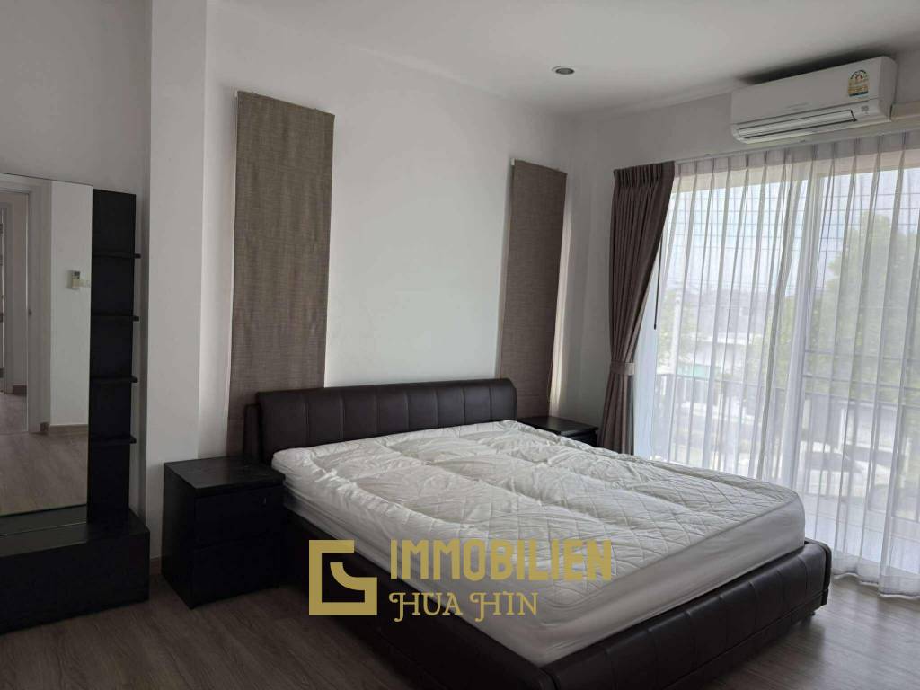 Voll möbliert / 3 Schlafzimmer / Gemeinschaftspool + Fitness