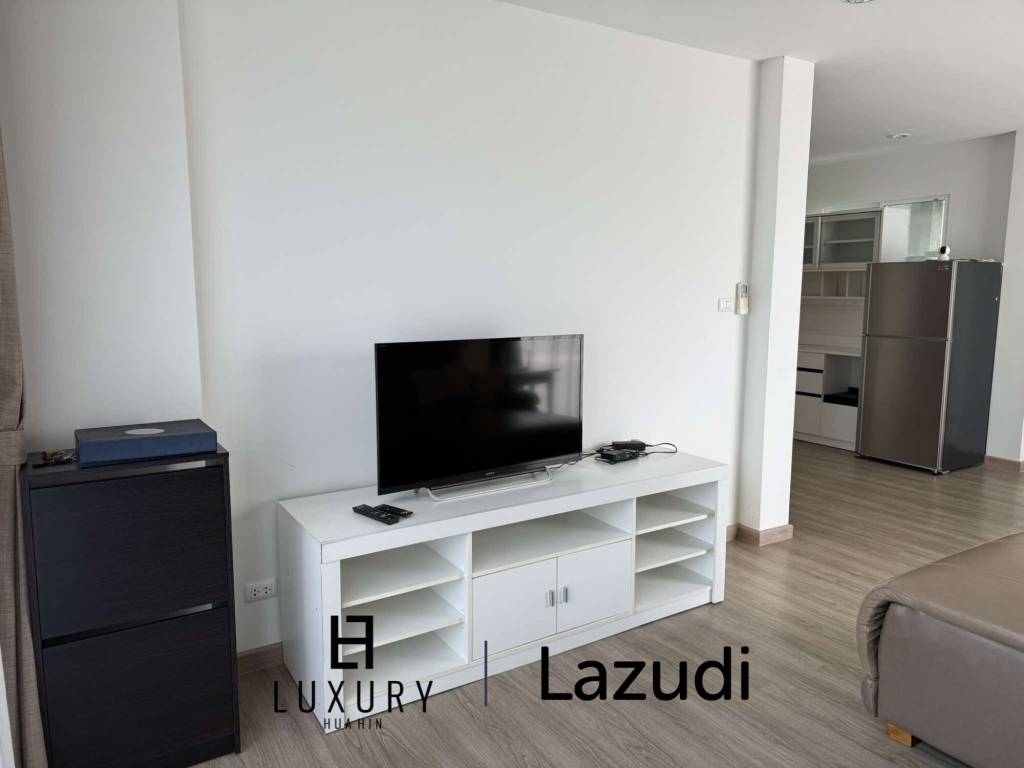 Voll möbliert / 3 Schlafzimmer / Gemeinschaftspool + Fitness