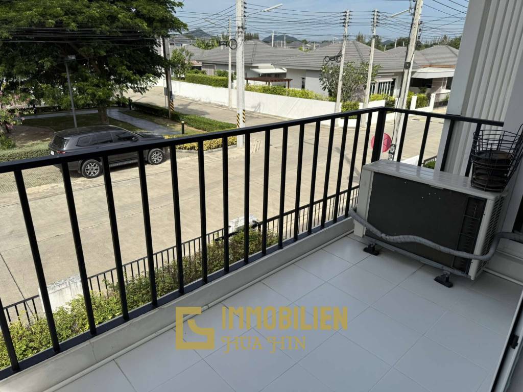 Voll möbliert / 3 Schlafzimmer / Gemeinschaftspool + Fitness