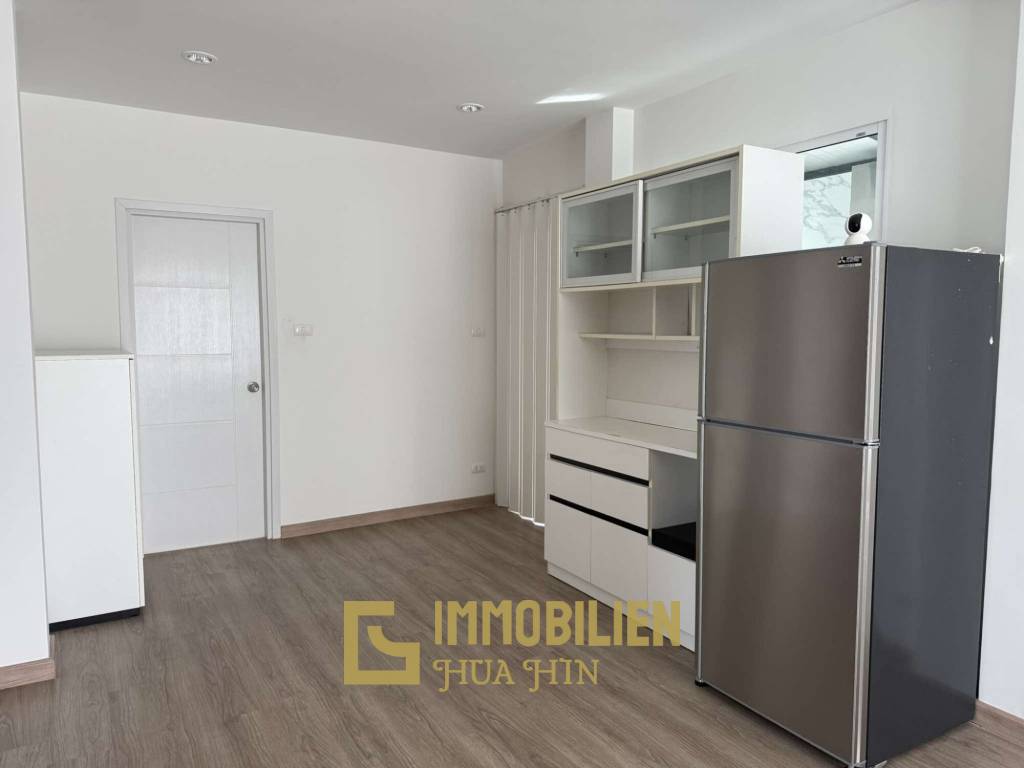 Voll möbliert / 3 Schlafzimmer / Gemeinschaftspool + Fitness