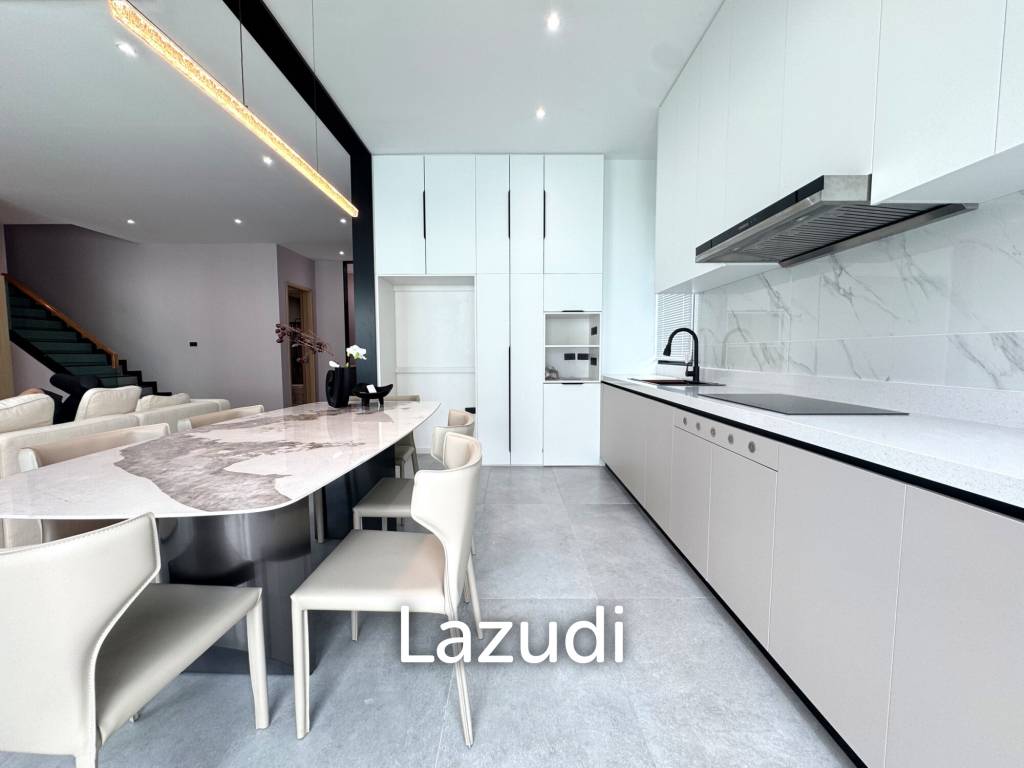 5 Beds 6 Baths 366 SQ.M. Grand Condotel Village