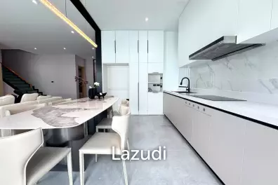 5 Beds 6 Baths 366 SQ.M. Grand Condotel Village