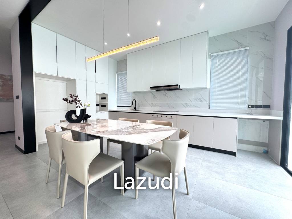 5 Beds 6 Baths 366 SQ.M. Grand Condotel Village
