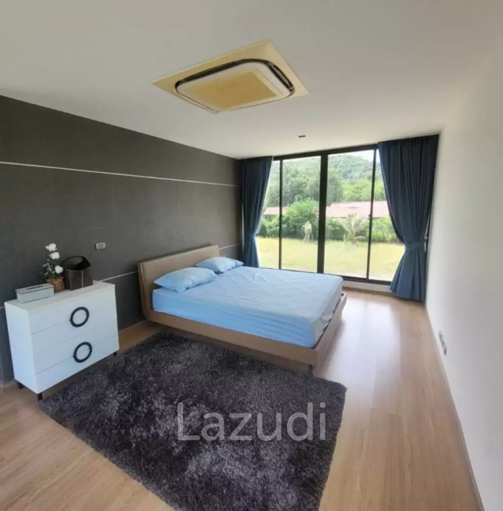 Kao Tao : Great Design 2 storey 4 bed pool villa over looking Golf Course and 2 mins walk to the Beach