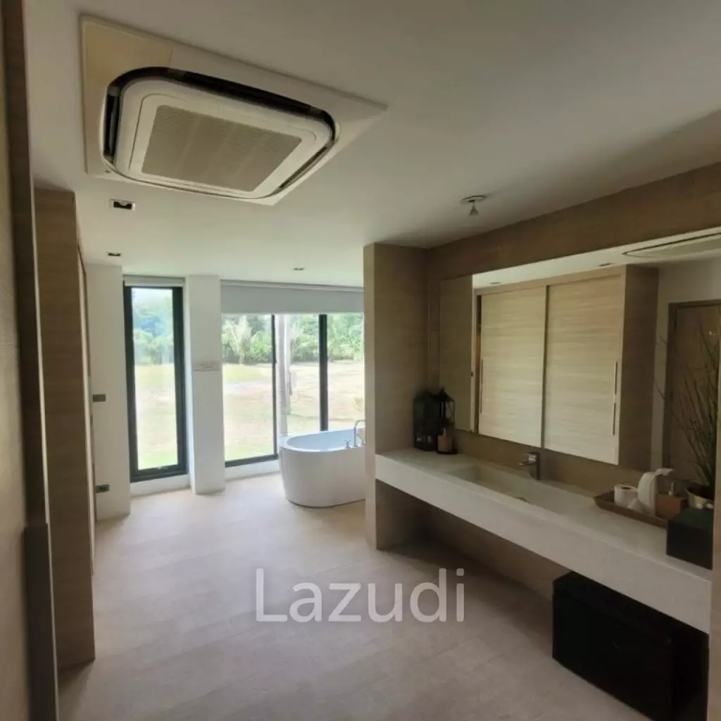 Kao Tao : Great Design 2 storey 4 bed pool villa over looking Golf Course and 2 mins walk to the Beach