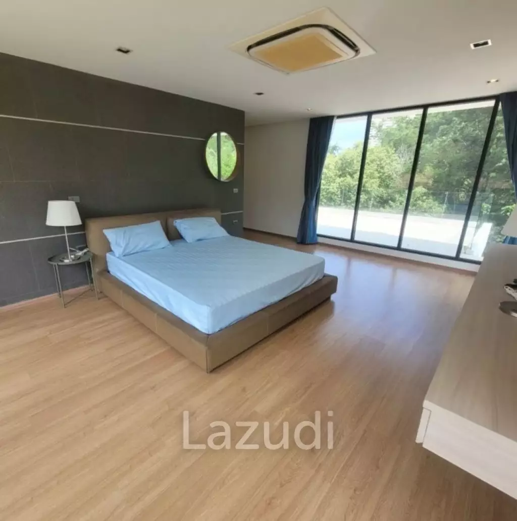 Kao Tao : Great Design 2 storey 4 bed pool villa over looking Golf Course and 2 mins walk to the Beach